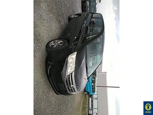NISSAN SERENA 2013