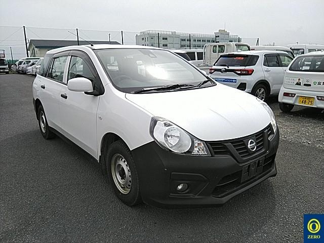 NISSAN AD 2020