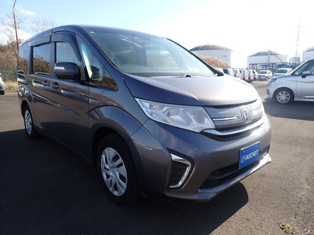 HONDA STEP WAGON 2017