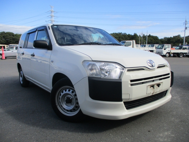 TOYOTA SUCCEED 2019
