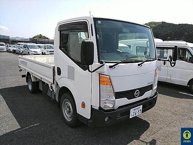 NISSAN ATLAS 2015