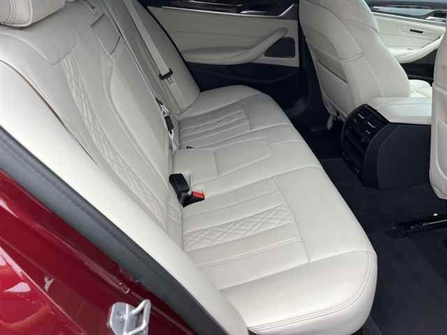 BMW 5 SERIES 2022