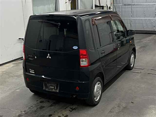 MITSUBISHI TOPPO 2012