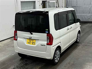 DAIHATSU TANTO 2018
