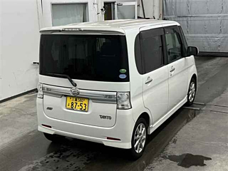 DAIHATSU TANTO 2012