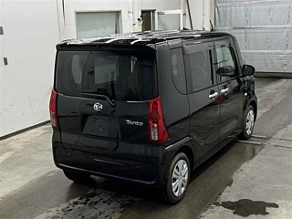 DAIHATSU TANTO 2024