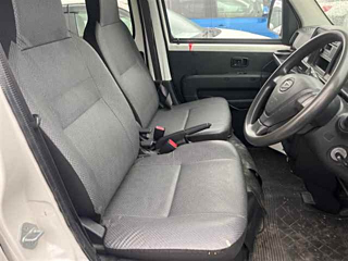 DAIHATSU HIJET VAN 2020