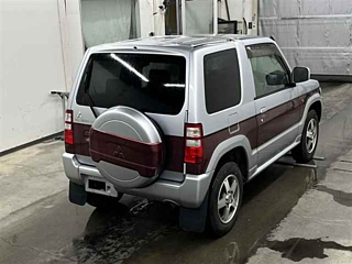 MITSUBISHI PAJERO MINI 2009