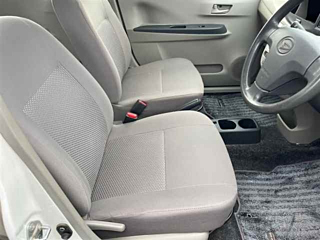 DAIHATSU MIRA E S 2013