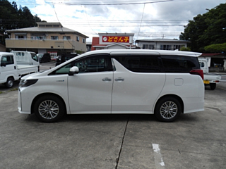 TOYOTA ALPHARD 2020