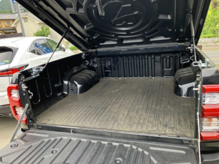 TOYOTA HILUX 2022