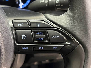 TOYOTA YARIS CROSS 2023