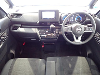NISSAN ROOX 2023