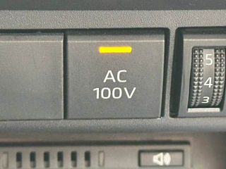 TOYOTA AQUA 2021