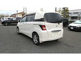 HONDA FREED 2011