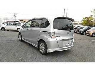 HONDA FREED 2012