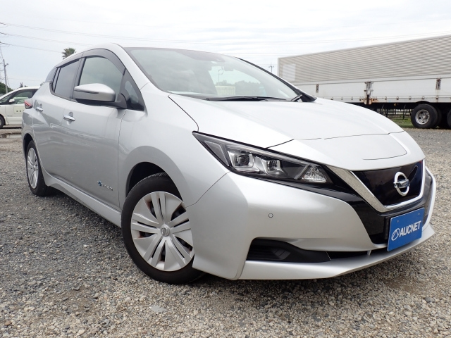 NISSAN LEAF 2020