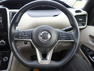 NISSAN SERENA 2016