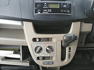 DAIHATSU MOVE 2014