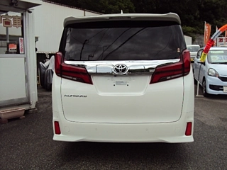 TOYOTA ALPHARD 2023