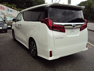 TOYOTA ALPHARD 2023