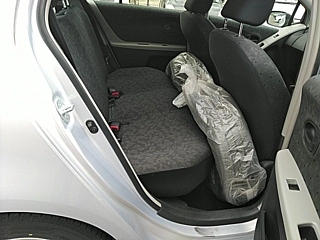 TOYOTA VITZ 2011