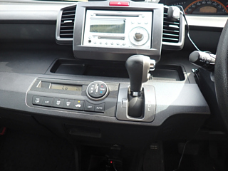 HONDA FREED 2009