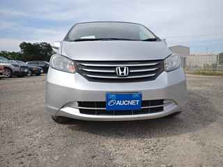 HONDA FREED 2009