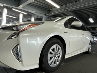 TOYOTA PRIUS 2018