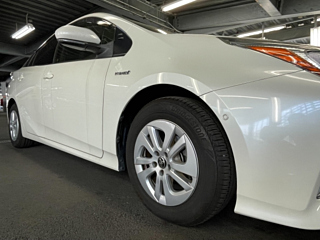 TOYOTA PRIUS 2018