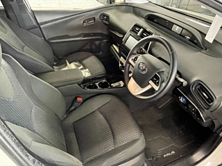 TOYOTA PRIUS 2018