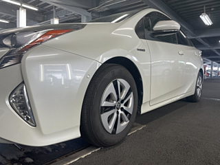 TOYOTA PRIUS 2016