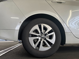 TOYOTA PRIUS 2016