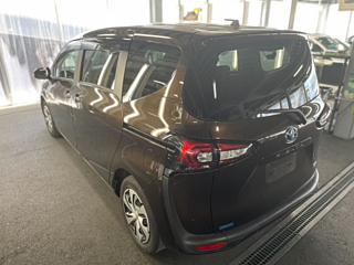 TOYOTA SIENTA 2020