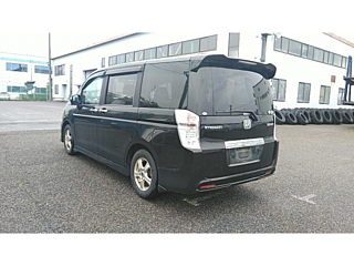 HONDA STEP WAGON 2010