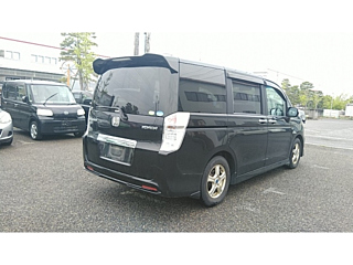 HONDA STEP WAGON 2010