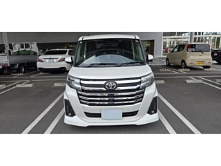 TOYOTA ROOMY 2023