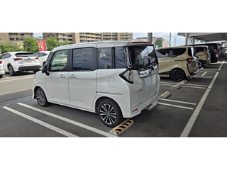 TOYOTA ROOMY 2023