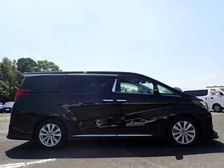 TOYOTA ALPHARD 2016