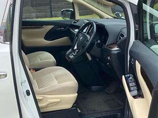 TOYOTA VELLFIRE 2018