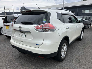 NISSAN X-TRAIL 2014