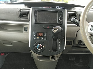 DAIHATSU TANTO 2014