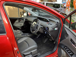 TOYOTA PRIUS 2020