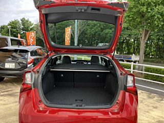 TOYOTA PRIUS 2020
