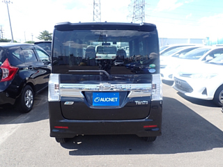 DAIHATSU TANTO 2014