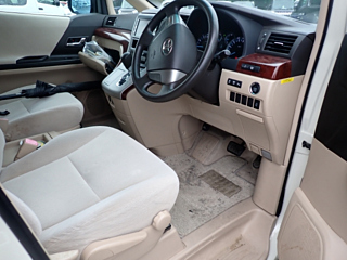 TOYOTA ALPHARD 2008