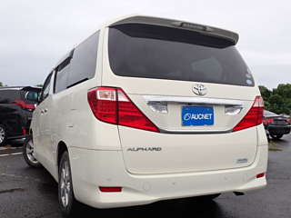 TOYOTA ALPHARD 2008