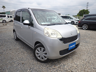HONDA LIFE 2010