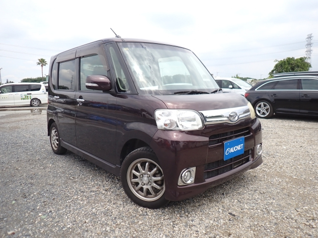 DAIHATSU TANTO 2012