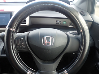 HONDA FREED 2014